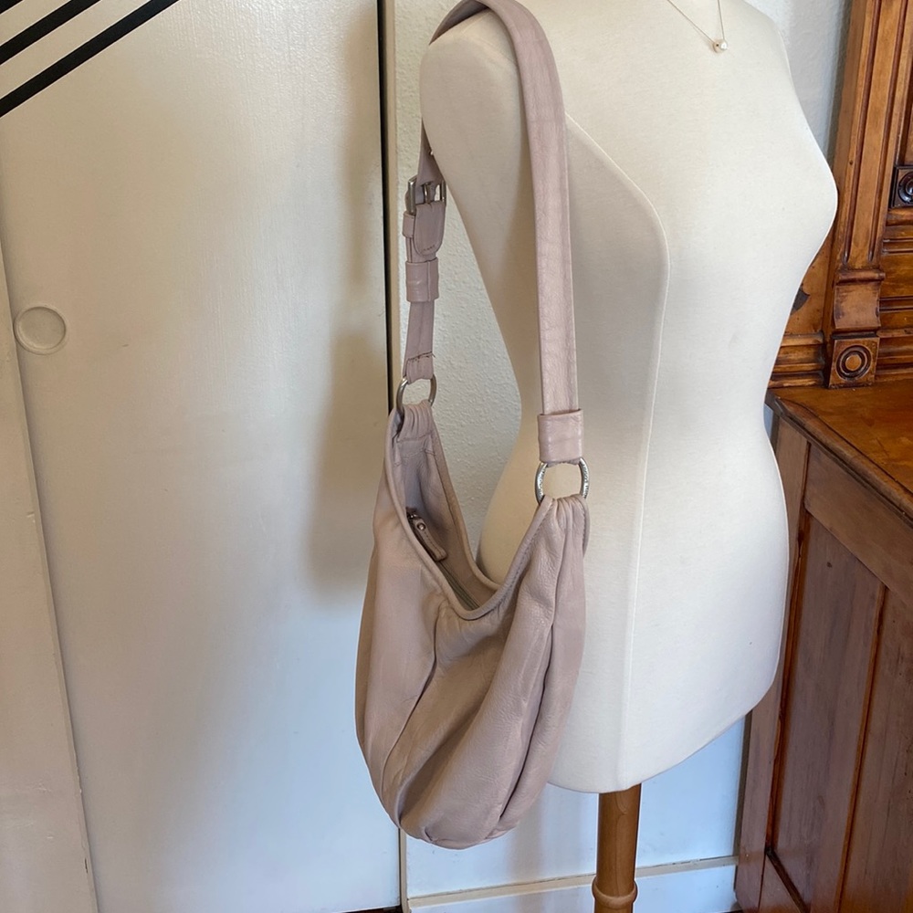 light pink leather purse adjustable shoulder straps
